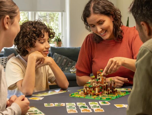 Dotted Games - Monkey Palace: EIN Lego Brettspiel – Stein auf Stein zum prächtigsten Palast! Lustiges Familien-Baustein-Spiel für Kinder und Erwachsene - Alter 10+, 2-4 Spieler, 45 Minuten pro Partie – Bild 3