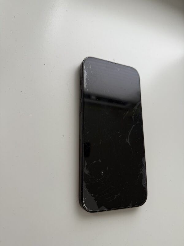iPhone 15 Pro Max Gerät voll funktionsfähig, Vorder und Rückseite gesplittert – Bild 2