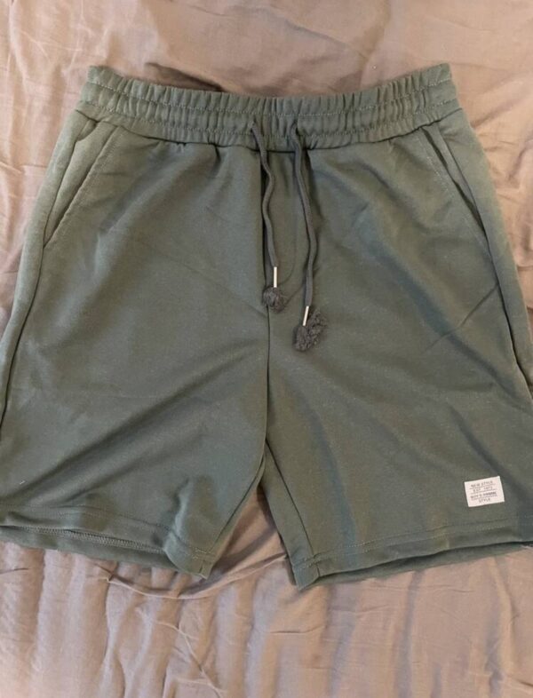 Shorts Herren benutzt in Grösse L
