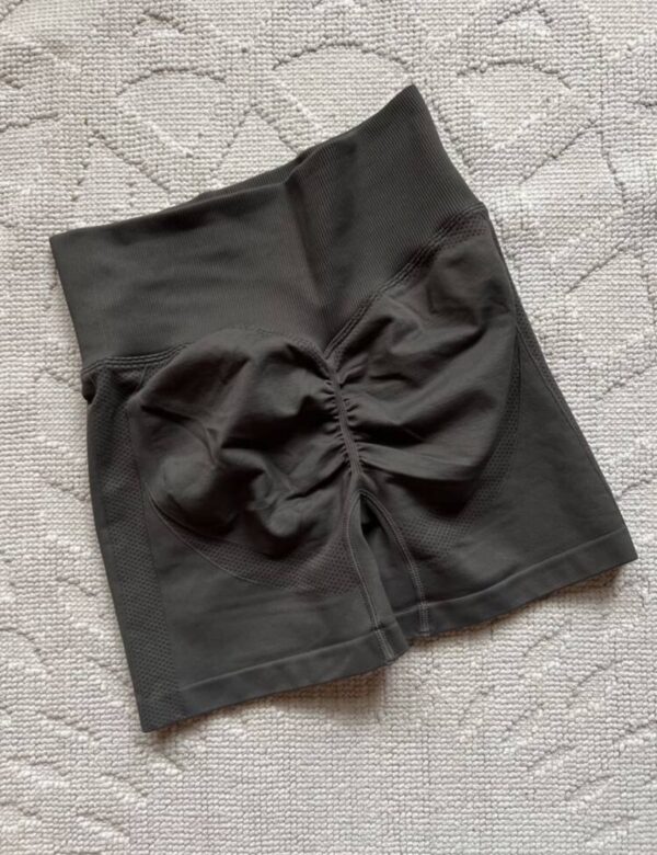 Booty crunsh shorts khaki Damen ~ M – Bild 3